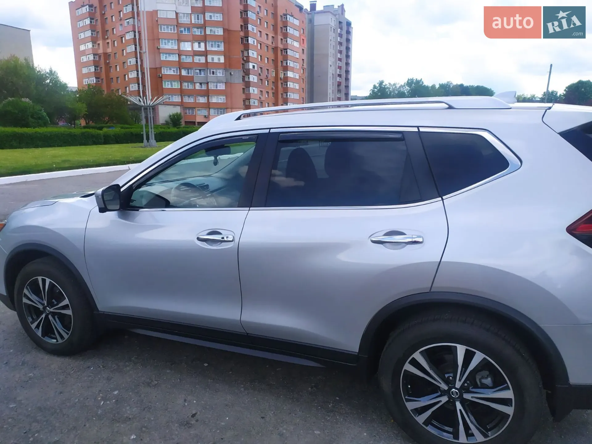 2018 Nissan Rogue - мініатюра 14