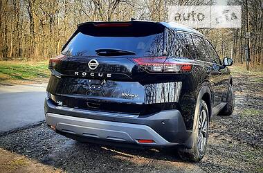 Внедорожник / Кроссовер Nissan Rogue 2020 в 