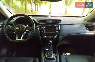 Внедорожник / Кроссовер Nissan Rogue 2018 в Кропивницком