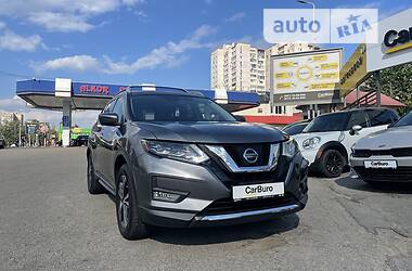 Позашляховик / Кросовер Nissan Rogue 2017 в Одесі