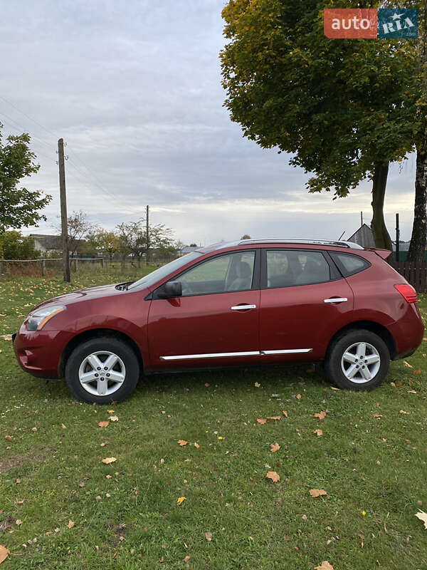 Внедорожник / Кроссовер Nissan Rogue 2015 в Каменке-Бугской