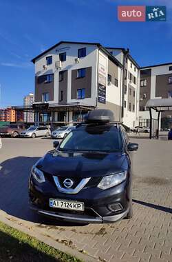 Внедорожник / Кроссовер Nissan Rogue 2016 в Киеве