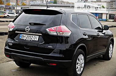 Внедорожник / Кроссовер Nissan Rogue 2015 в Черкассах