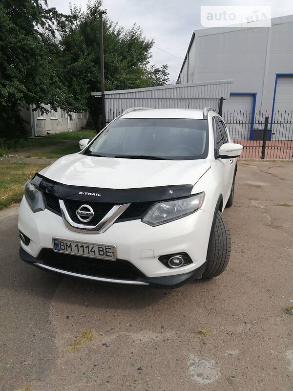 Позашляховик / Кросовер Nissan Rogue 2014 в Сумах