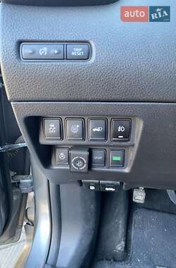 Внедорожник / Кроссовер Nissan Rogue 2017 в Одессе