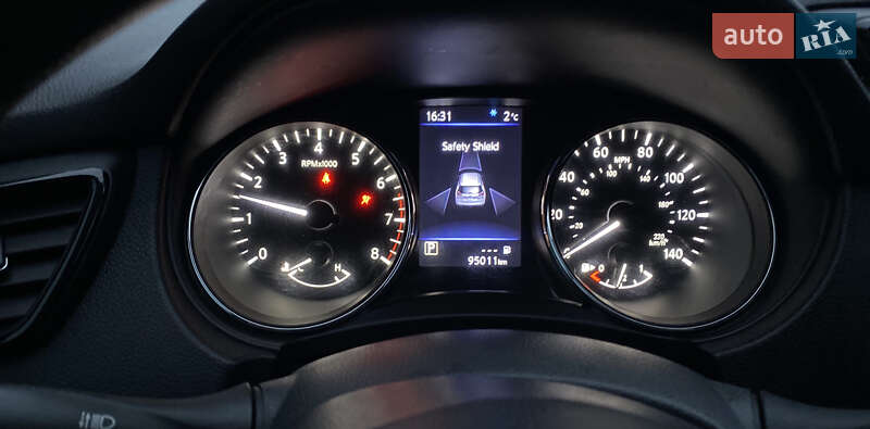 Позашляховик / Кросовер Nissan Rogue 2018 в Вишгороді