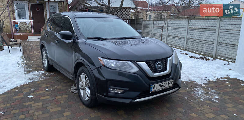 Позашляховик / Кросовер Nissan Rogue 2018 в Вишгороді