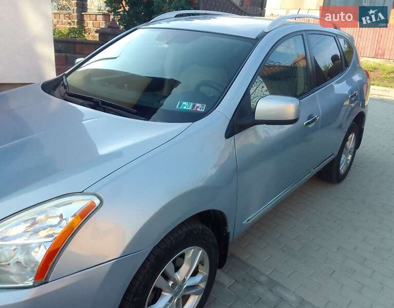 Позашляховик / Кросовер Nissan Rogue 2013 в Рівному