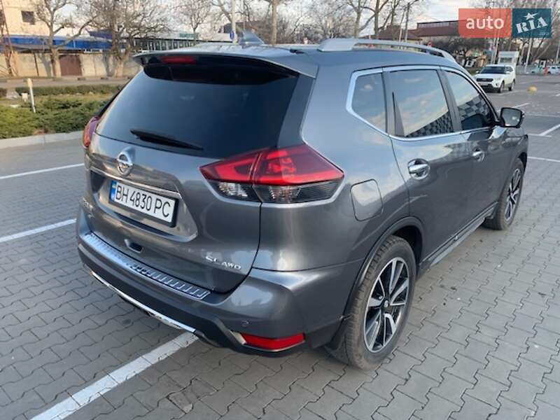 Позашляховик / Кросовер Nissan Rogue 2018 в Одесі