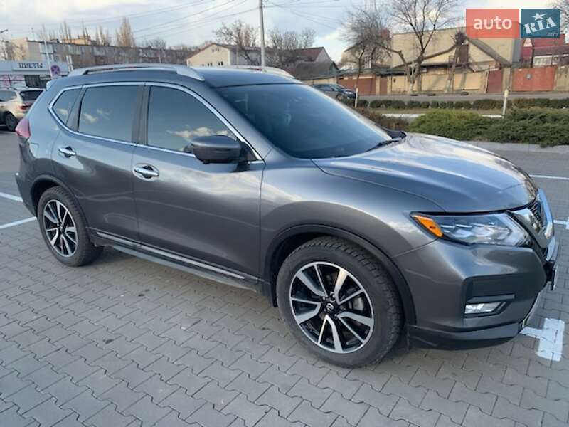 Позашляховик / Кросовер Nissan Rogue 2018 в Одесі