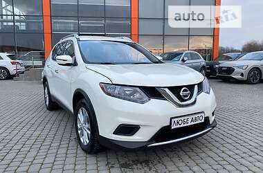 Внедорожник / Кроссовер Nissan Rogue 2015 в Львове