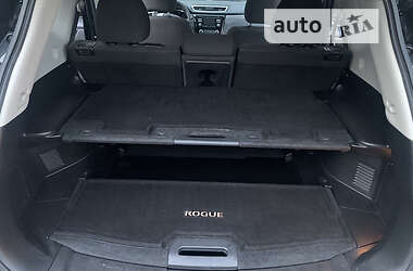 Внедорожник / Кроссовер Nissan Rogue 2015 в 