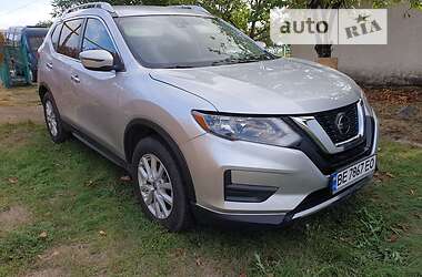 Внедорожник / Кроссовер Nissan Rogue 2019 в Николаеве