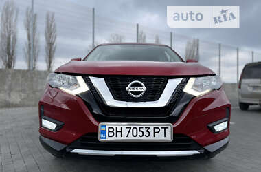 Внедорожник / Кроссовер Nissan Rogue 2016 в Первомайске