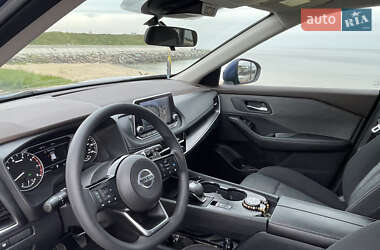 Позашляховик / Кросовер Nissan Rogue 2020 в 