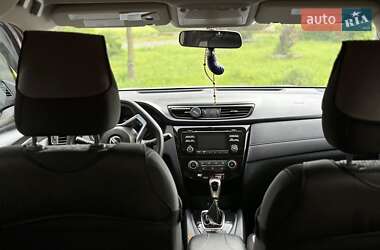 Внедорожник / Кроссовер Nissan Rogue 2016 в Сколе