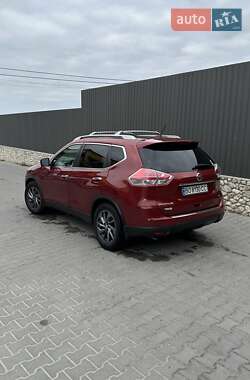 Позашляховик / Кросовер Nissan Rogue 2016 в Тернополі