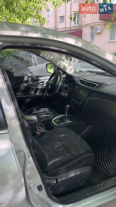 Внедорожник / Кроссовер Nissan Rogue 2015 в Каменец-Подольском фото 11 Внедорожник / Кроссовер Nissan Rogue 2015 в Каменец-Подольском