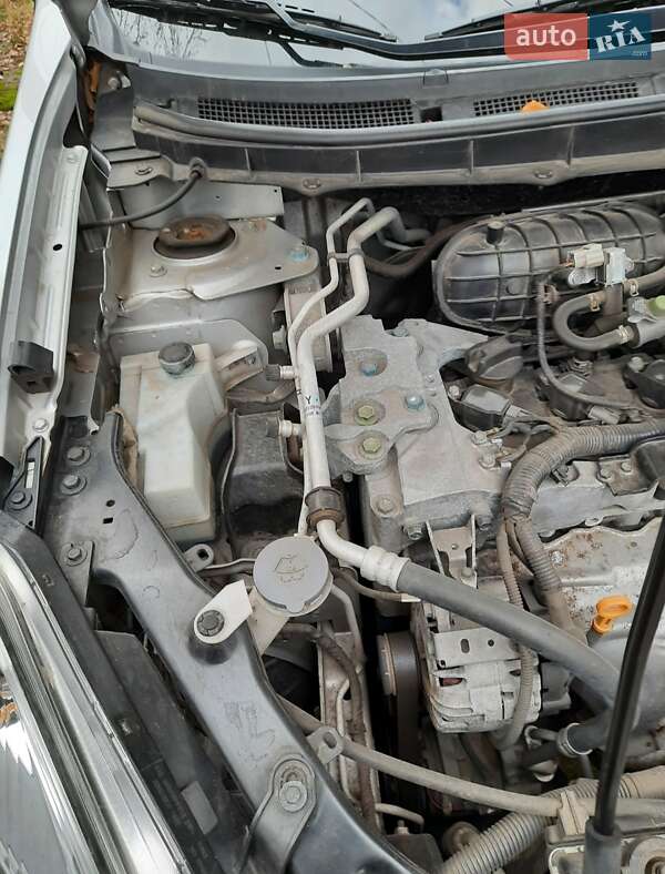 Внедорожник / Кроссовер Nissan Rogue 2015 в Кривом Роге фото 6 Внедорожник / Кроссовер Nissan Rogue 2015 в Кривом Роге