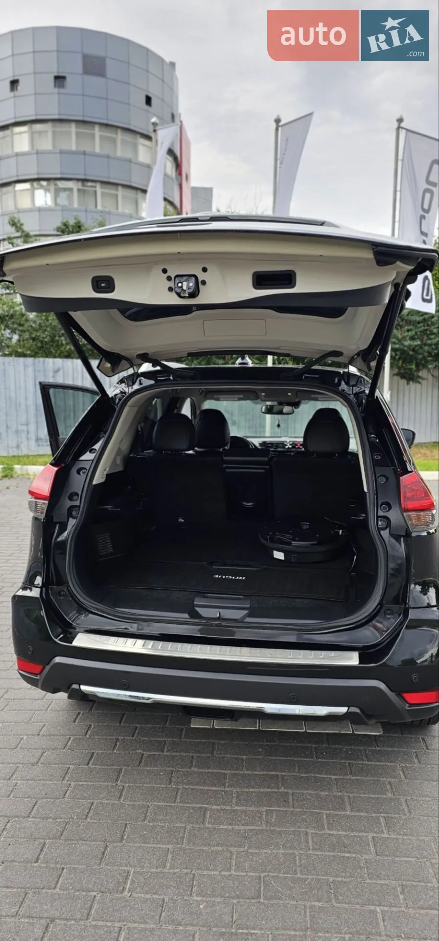2019 Nissan Rogue - мініатюра 12