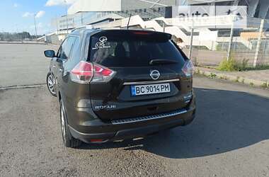 Внедорожник / Кроссовер Nissan Rogue 2014 в Львове