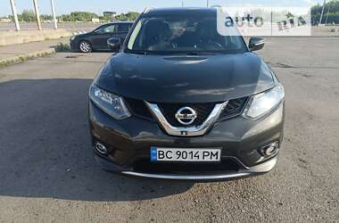 Внедорожник / Кроссовер Nissan Rogue 2014 в Львове