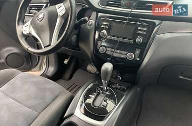 Внедорожник / Кроссовер Nissan Rogue 2015 в Житомире