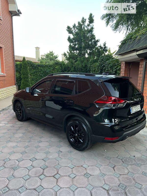 Внедорожник / Кроссовер Nissan Rogue 2018 в Киеве