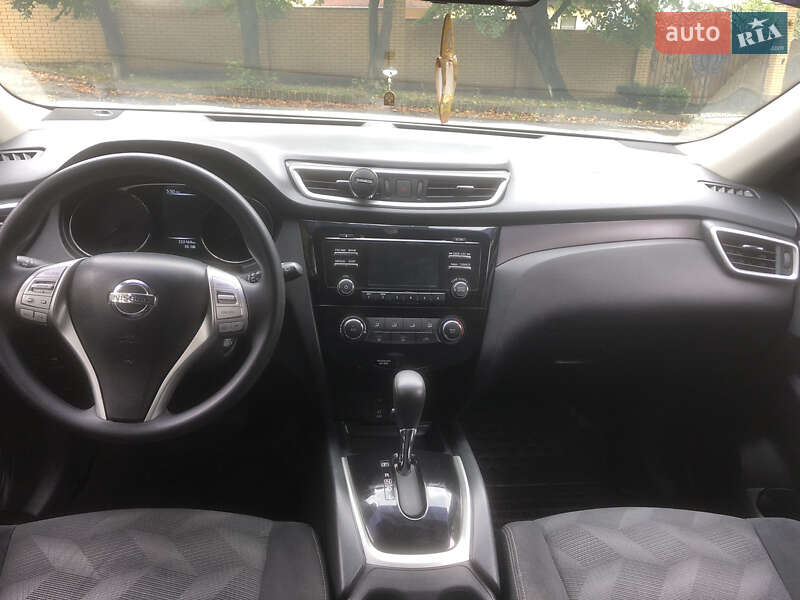 Позашляховик / Кросовер Nissan Rogue 2016 в Чернівцях фото 11 Позашляховик / Кросовер Nissan Rogue 2016 в Чернівцях