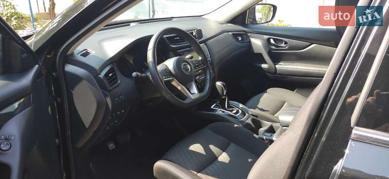 Внедорожник / Кроссовер Nissan Rogue 2018 в Измаиле