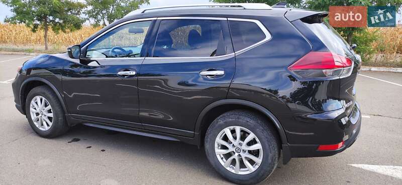 Внедорожник / Кроссовер Nissan Rogue 2018 в Измаиле