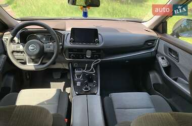 Позашляховик / Кросовер Nissan Rogue 2020 в 