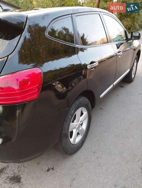 Внедорожник / Кроссовер Nissan Rogue 2013 в Виннице