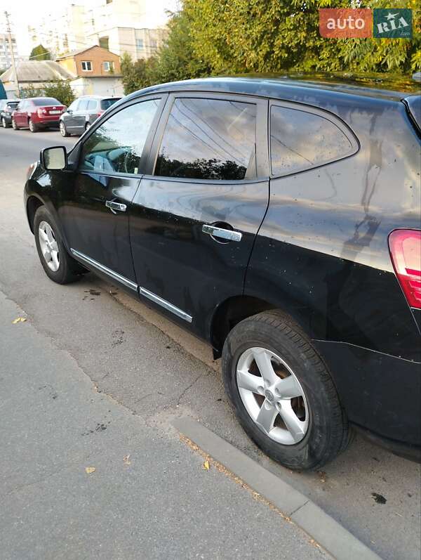 Внедорожник / Кроссовер Nissan Rogue 2013 в Виннице