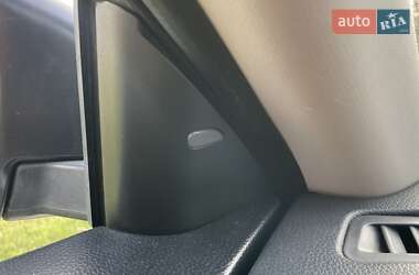 Позашляховик / Кросовер Nissan Rogue 2017 в 