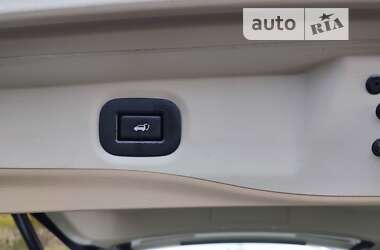 Внедорожник / Кроссовер Nissan Rogue 2017 в 