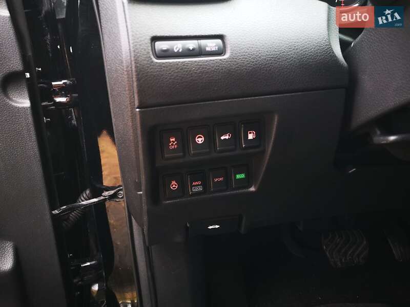 Внедорожник / Кроссовер Nissan Rogue 2018 в Белой Церкви фото 18 Внедорожник / Кроссовер Nissan Rogue 2018 в Белой Церкви