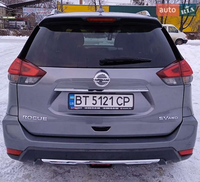 Внедорожник / Кроссовер Nissan Rogue 2016 в Житомире