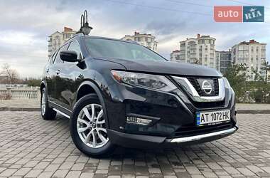 Nissan Rogue 2018