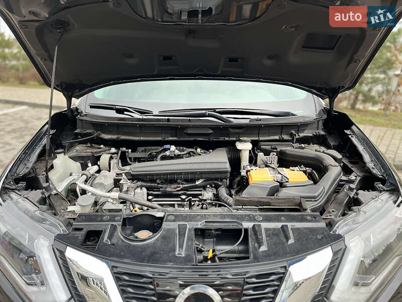 Позашляховик / Кросовер Nissan Rogue 2018 в Івано-Франківську