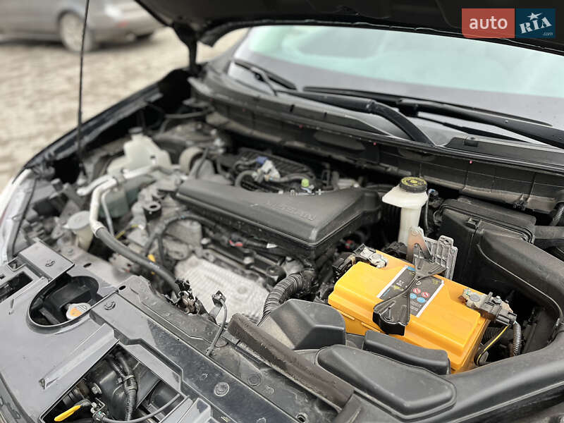 Позашляховик / Кросовер Nissan Rogue 2018 в Івано-Франківську