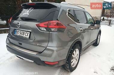 Позашляховик / Кросовер Nissan Rogue 2017 в Тернополі