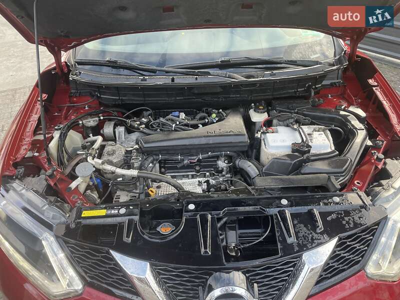 Позашляховик / Кросовер Nissan Rogue 2014 в Ратному