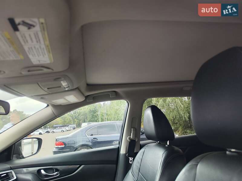 Позашляховик / Кросовер Nissan Rogue 2015 в Білій Церкві