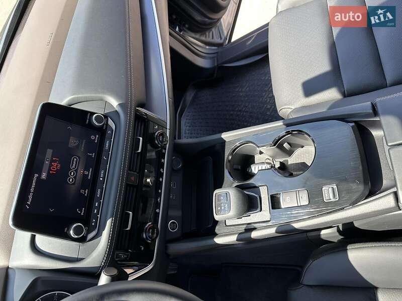 Позашляховик / Кросовер Nissan Rogue 2021 в Ізмаїлі