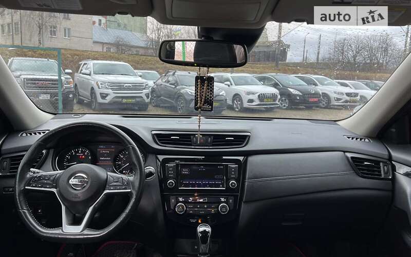Позашляховик / Кросовер Nissan Rogue 2017 в Стрию фото 12 Позашляховик / Кросовер Nissan Rogue 2017 в Стрию
