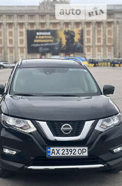 Позашляховик / Кросовер Nissan Rogue 2020 в Харкові