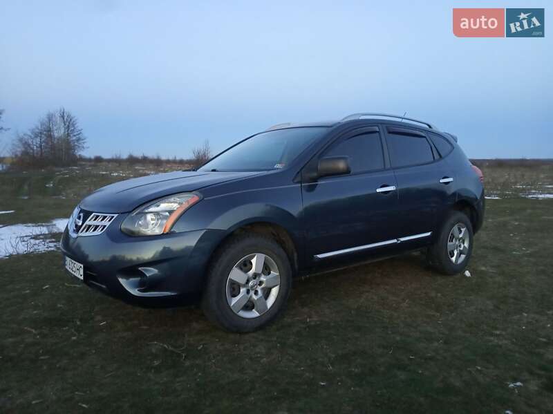 Позашляховик / Кросовер Nissan Rogue 2015 в Полтаві