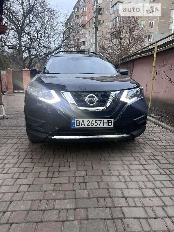 Внедорожник / Кроссовер Nissan Rogue 2019 в Кропивницком