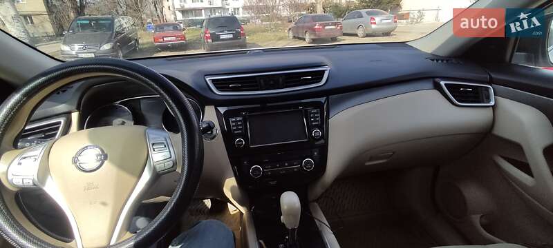Позашляховик / Кросовер Nissan Rogue 2014 в Одесі